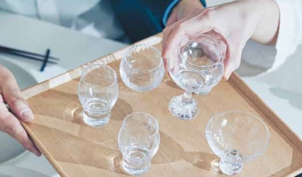 Brume Sake Glass Set - French designer, Arthur Leitner, sake, 3 piece set, casual, Brume, Kimoto Glass, traditional crafts, souvenirs, gift